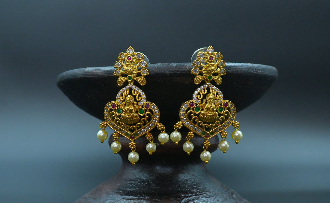 Antique Earring1003