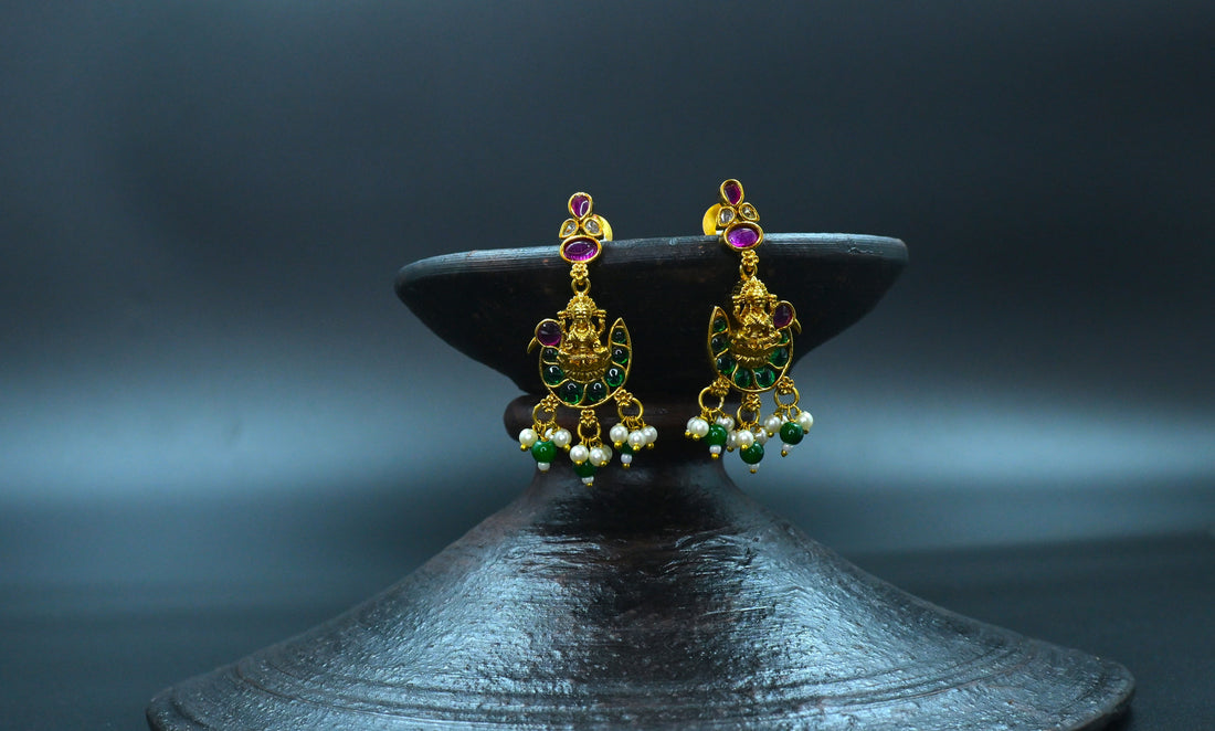 Antique Earring1004