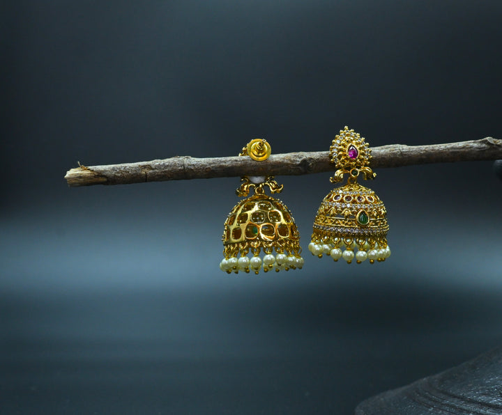 Antique Earring1011