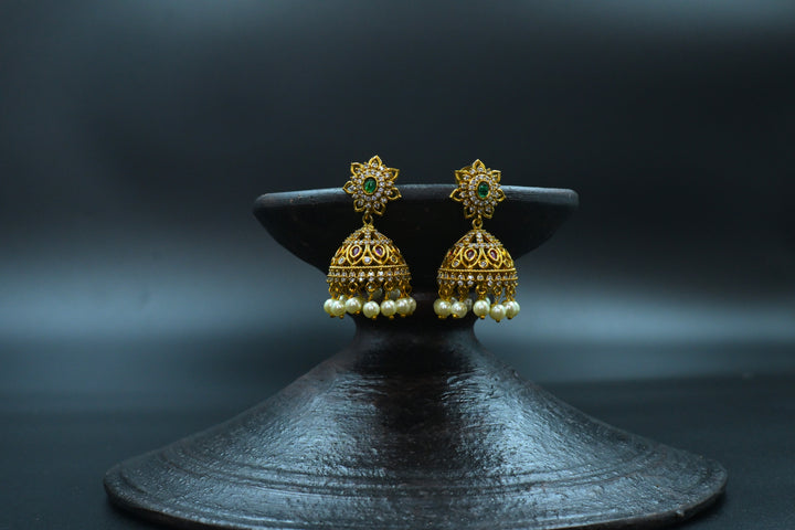 Antique Earring1013