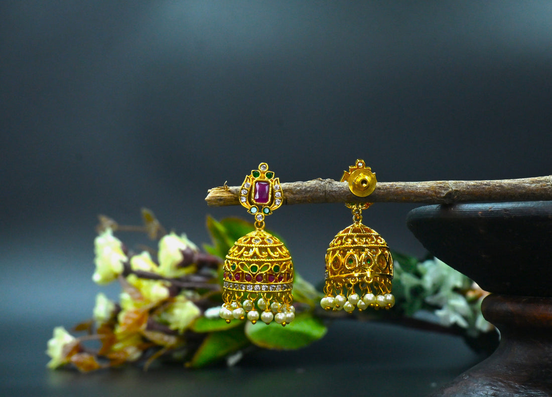 Antique earring1021