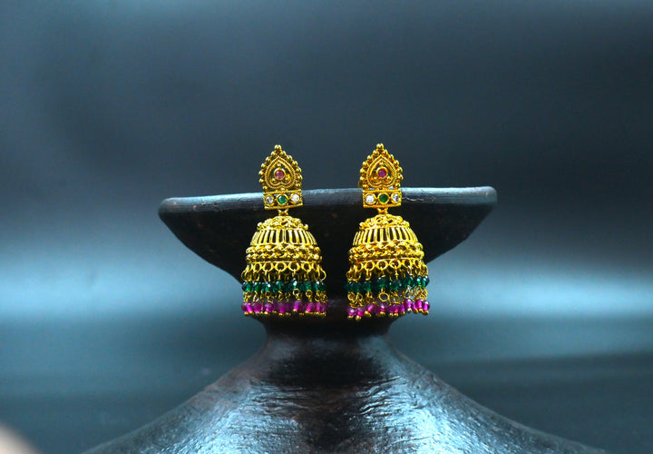 Antique earring1023