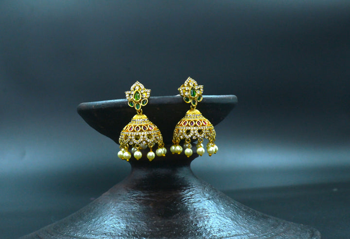 Antique earring1025