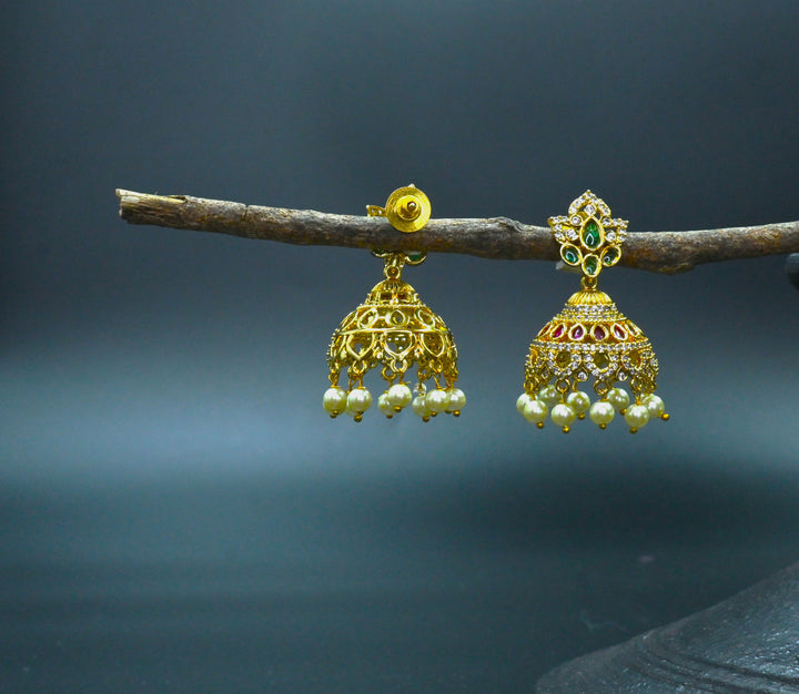 Antique earring1025