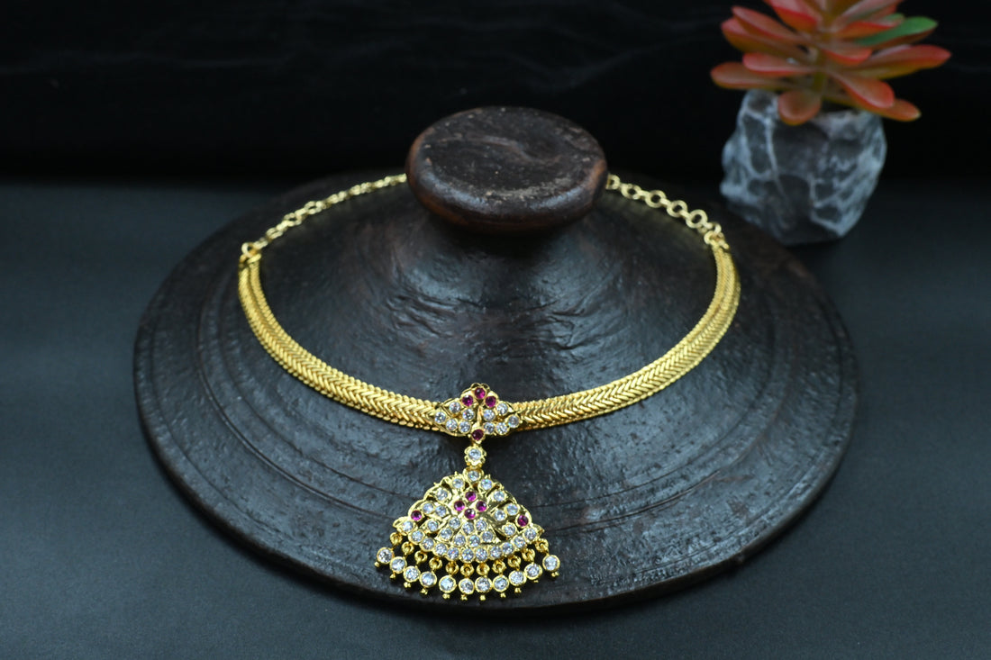 Antique Necklace1030