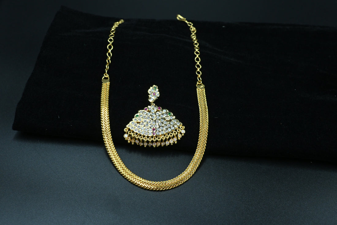 Antique Necklace1035